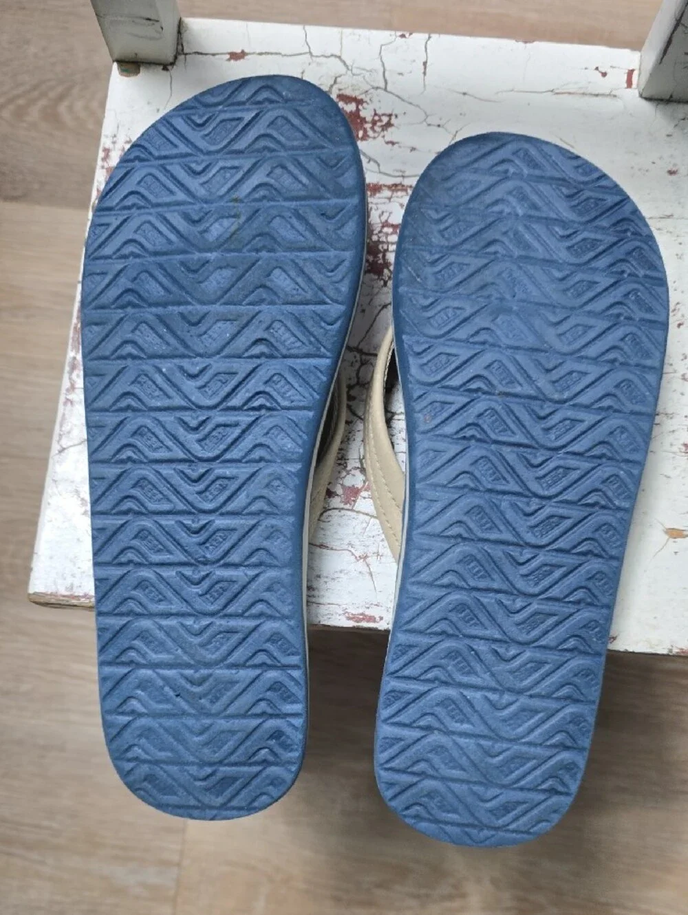 Reef Blue and Cream Tropical Leaf Flip Flops
